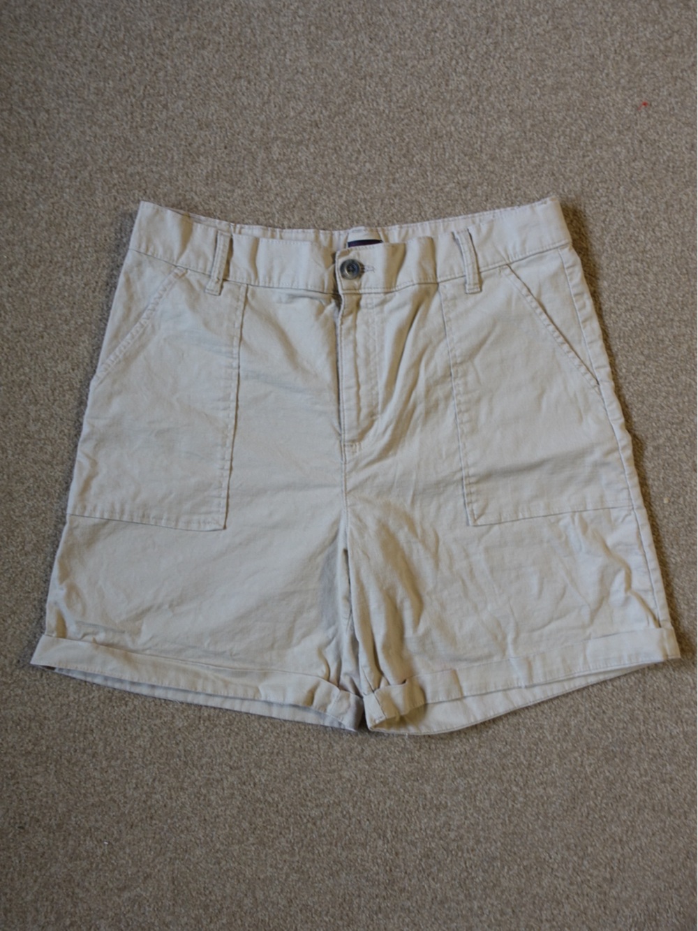 Lee Light Women Cream Shorts